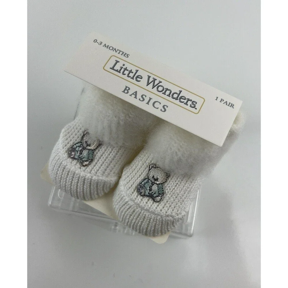NEW Little Wonders Basics 0-3 Months Bootie Socks Bear Patch Baby Shower Gift